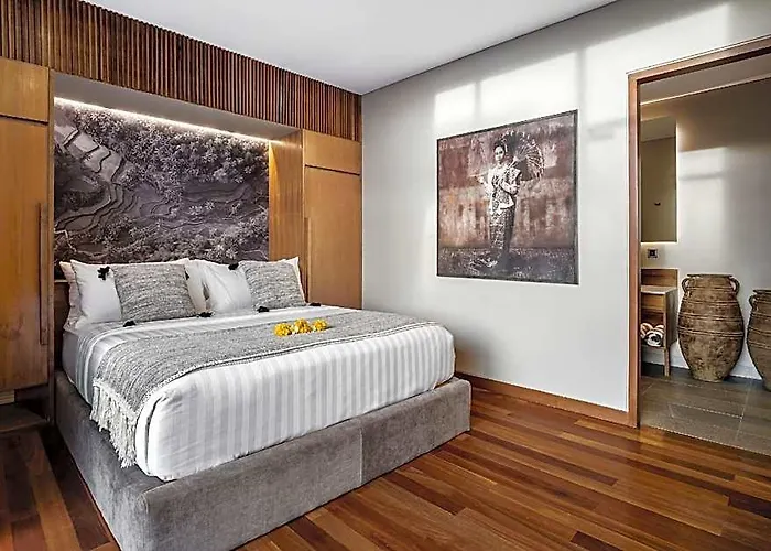 Na In Canggu With 6 Bedrooms And 6.5 Bathrooms