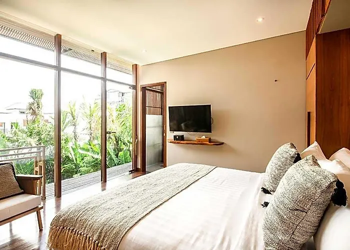 Na In Canggu With 6 Bedrooms And 6.5 Bathrooms * バリ島