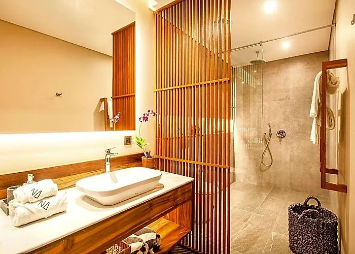 Na In Canggu With 6 Bedrooms And 6.5 Bathrooms *