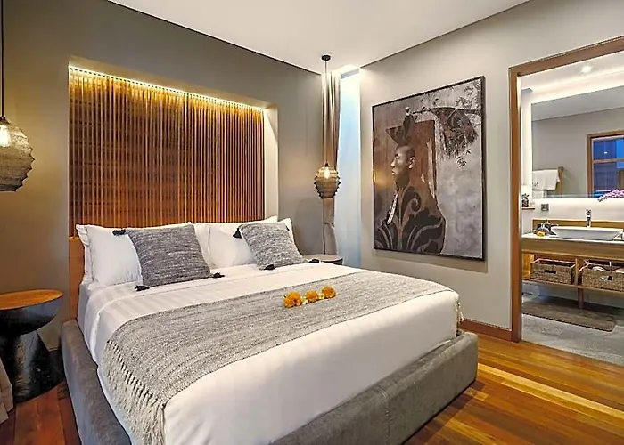Na In Canggu With 6 Bedrooms And 6.5 Bathrooms * バリ島