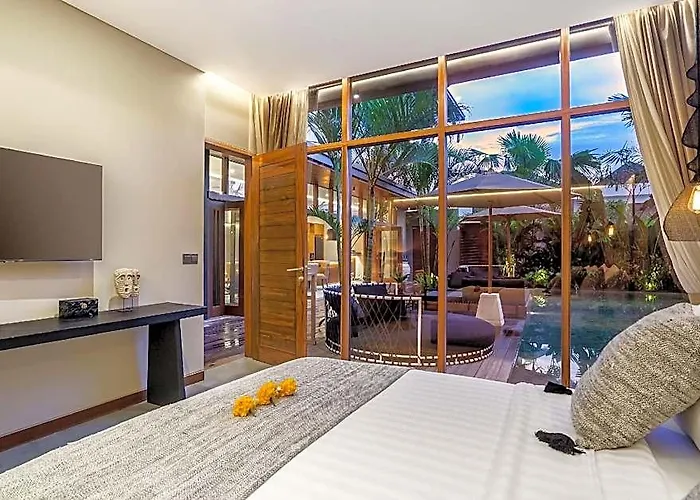 Na In Canggu With 6 Bedrooms And 6.5 Bathrooms ホテル *
