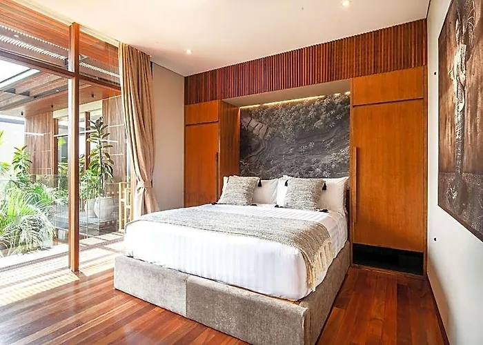 Na In Canggu With 6 Bedrooms And 6.5 Bathrooms バリ島