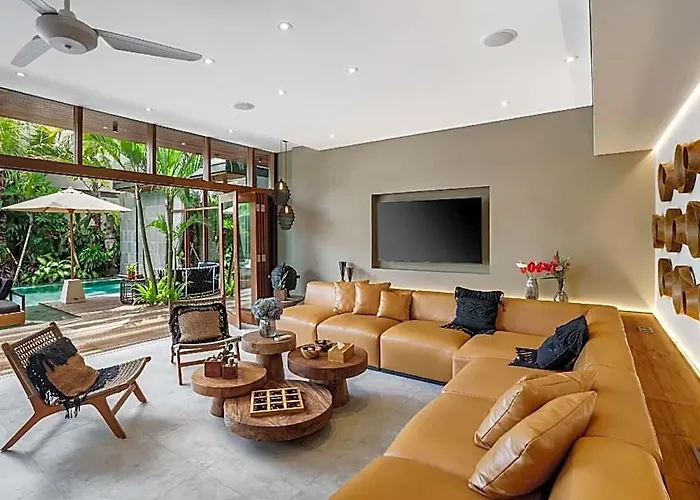 Na In Canggu With 6 Bedrooms And 6.5 Bathrooms ホテル バリ島